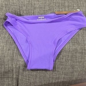 Skims Fit Everybody Cheeky Brief